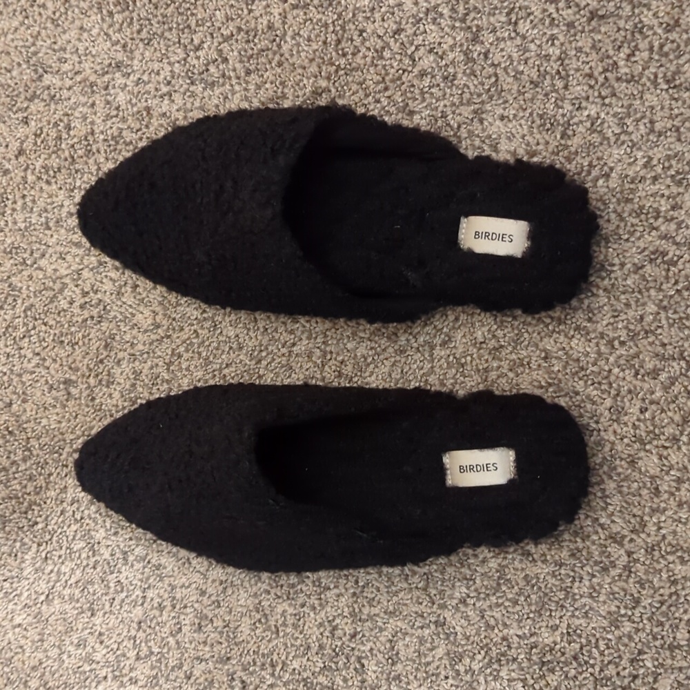 Birdies The Lark Black Faux Shearling Mules. Size 7.5